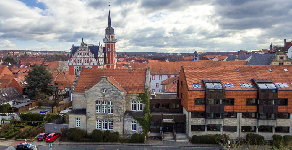 Außenansicht Justizgebäude gesamt